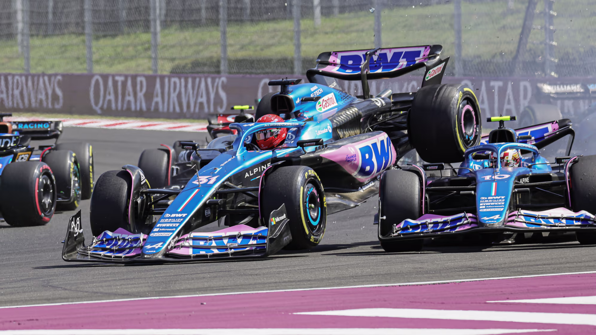 Choc entre Esteban Ocon et Pierre gasly
